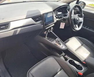 Noleggio auto Renault Captur 2024 a Cipro, con carburante Benzina e 130 cavalli di potenza ➤ A partire da 33 EUR al giorno.
