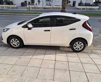 Noleggio auto Toyota Aqua #16351 Automatico a Limassol, dotata di motore 1,5L ➤ Da Leone a Cipro.