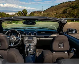 Noleggio auto Ford Mustang Cabrio #16289 Automatico a Tbilisi, dotata di motore 2,3L ➤ Da Uladzislau in Georgia.