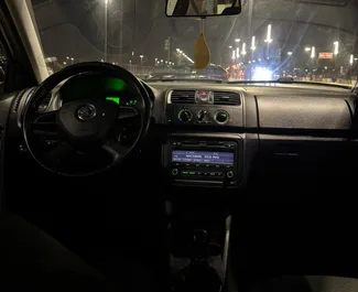 Motore Diesel da 1,2L di Skoda Fabia 2015 per il noleggio a Tirana.