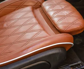 Noleggio Mini Countryman Cooper S. Auto Comfort, Premium, Crossover per il noleggio in Georgia ✓ Cauzione di Deposito di 400 GEL ✓ Opzioni assicurative RCT, SCDW.