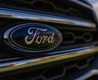 Ford Eco Sport 2022 disponibile per il noleggio a Tbilisi, con limite di chilometraggio di illimitato.