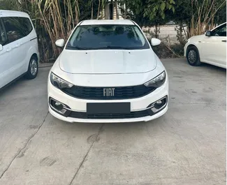 Noleggio auto Fiat Egea 2024 in Turchia, con carburante Benzina e 90 cavalli di potenza ➤ A partire da 35 USD al giorno.