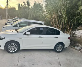 Noleggio auto Fiat Egea #16250 Manuale all'aeroporto di Antalya, dotata di motore 1,4L ➤ Da Çağatay in Turchia.