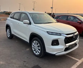 Noleggio Suzuki Grand Vitara. Auto Comfort, Crossover per il noleggio a Goa ✓ Cauzione di Deposito di 50 USD ✓ Opzioni assicurative RCT.