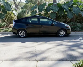 Noleggio auto Toyota Prius #16347 Automatico a Batumi, dotata di motore 1,8L ➤ Da Anastasia in Georgia.