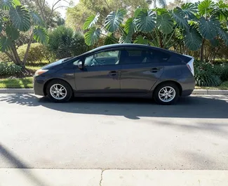 Noleggio auto Toyota Prius #16346 Automatico a Batumi, dotata di motore 1,8L ➤ Da Anastasia in Georgia.