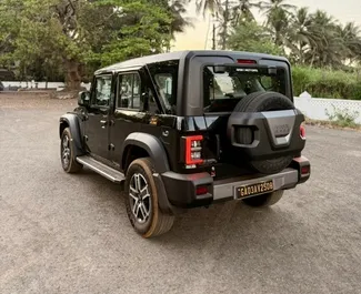 Noleggio auto Mahindra Thar Roxx 2026 a Goa, con carburante Benzina e 89 cavalli di potenza ➤ A partire da 84 USD al giorno.