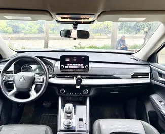 Noleggia Mitsubishi Outlander a Tbilisi Georgia