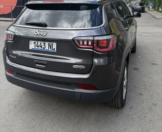 Motore Benzina da 2,4L di Jeep Compass 2019 per il noleggio a Tbilisi.