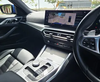 Motore Benzina da 2,0L di BMW 420i Cabrio 2023 per il noleggio a Larnaca.