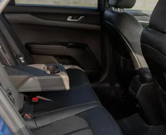 Noleggio Kia K5. Auto Comfort, Premium per il noleggio in Georgia ✓ Cauzione di Deposito di 400 GEL ✓ Opzioni assicurative RCT, SCDW.
