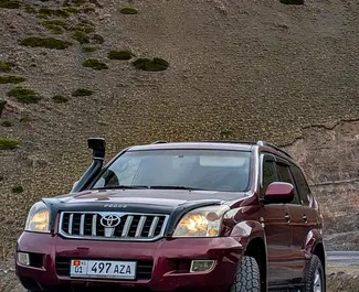 Noleggio Toyota Land Cruiser Prado. Auto Comfort, Premium, SUV per il noleggio in Kirghizistan ✓ Cauzione di Deposito di 500 USD ✓ Opzioni assicurative RCT.
