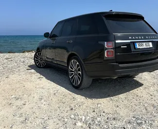 Vista frontale di un noleggio Land Rover Range Rover a Larnaca, Cipro ✓ Auto #16389. ✓ Cambio Automatico TM ✓ 0 recensioni.