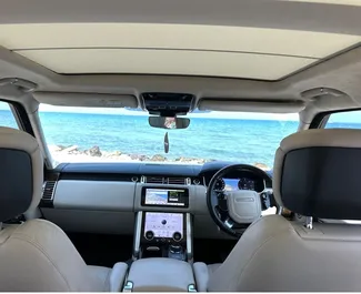 Noleggio Land Rover Range Rover. Auto Premium, Lusso, SUV per il noleggio a Cipro ✓ Cauzione di Senza deposito ✓ Opzioni assicurative RCT, CDW, SCDW, Passeggeri, Giovane.