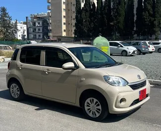 Noleggio Toyota Passo. Auto Economica per il noleggio a Cipro ✓ Cauzione di Deposito di 100 EUR ✓ Opzioni assicurative RCT, CDW, SCDW, Furto, Giovane.