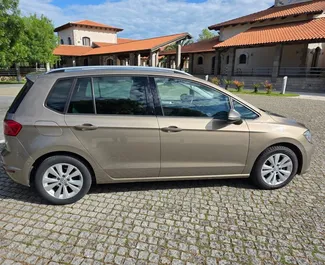 Volkswagen Golf Sportsvan 2019 disponibile per il noleggio a Budva, con limite di chilometraggio di illimitato.