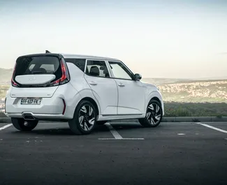 Noleggio Kia Soul. Auto Comfort per il noleggio in Georgia ✓ Cauzione di Deposito di 270 GEL ✓ Opzioni assicurative RCT, CDW, FDW, Passeggeri, Giovane.