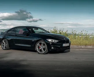 Vista frontale di un noleggio BMW 428i Gran Coupe a Tbilisi, Georgia ✓ Auto #16557. ✓ Cambio Automatico TM ✓ 0 recensioni.
