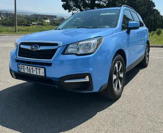 Vista frontale di un noleggio Subaru Forester a Tbilisi, Georgia ✓ Auto #16571. ✓ Cambio Automatico TM ✓ 0 recensioni.