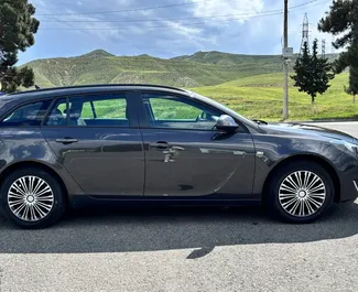 Noleggio Opel Insignia Combi. Auto Comfort per il noleggio in Georgia ✓ Cauzione di Senza deposito ✓ Opzioni assicurative RCT, SCDW, FDW, Passeggeri, Furto, Senza deposito.