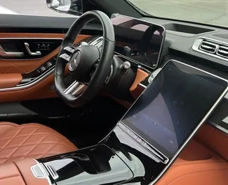 Noleggio auto Mercedes-Benz S500 2022 in Azerbaigian, con carburante Benzina e  cavalli di potenza ➤ A partire da 1020 AZN al giorno.