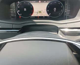 Noleggio Skoda Karoq. Auto Comfort, Crossover per il noleggio in Montenegro ✓ Cauzione di Deposito di 200 EUR ✓ Opzioni assicurative SCDW, FDW, All'estero.