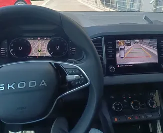 Noleggio auto Skoda Karoq 2026 in Montenegro, con carburante Benzina e 120 cavalli di potenza ➤ A partire da 70 EUR al giorno.