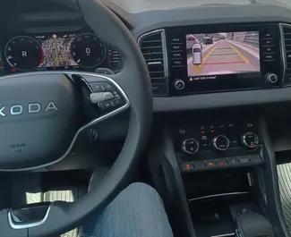 Motore Benzina da 1,5L di Skoda Karoq 2026 per il noleggio a Budva.