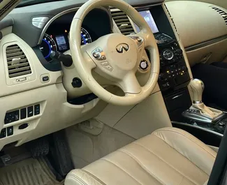 Motore Benzina da 3,7L di Infiniti QX70 2019 per il noleggio a Tbilisi.