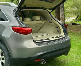 Noleggio Infiniti QX70. Auto Premium, Lusso per il noleggio in Georgia ✓ Cauzione di Senza deposito ✓ Opzioni assicurative RCT, SCDW, FDW, Passeggeri, Furto, Senza deposito.