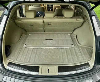 Noleggio auto Infiniti QX70 2019 in Georgia, con carburante Benzina e 368 cavalli di potenza ➤ A partire da 110 GEL al giorno.