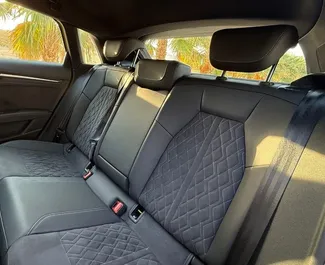 Audi S3 2022 con sistema A trazione integrale, disponibile ad Alicante.