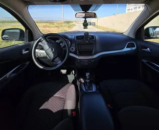 Motore Benzina da 2,4L di Dodge Journey 2018 per il noleggio a Tbilisi.