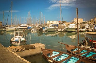 Noleggia un'auto a Heraklion